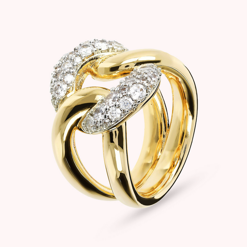 Goldener Ring mit Zirkonia-Pavé