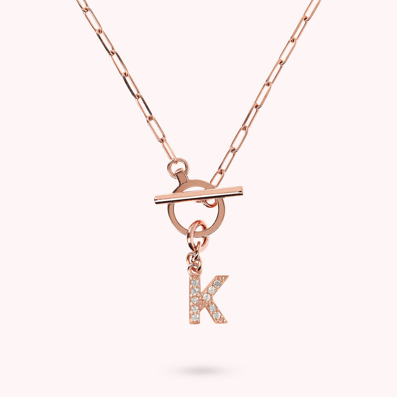 Collana Catena Forzatina con Pendente Lettera Pavé in Cubic Zirconia