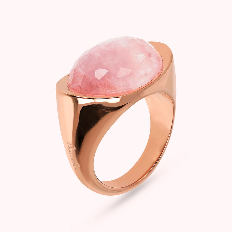 Cocktail Ring with Oval Natural Stone