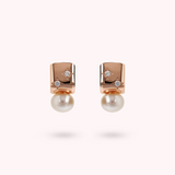 Lobe Earrings with Étoile and White Freshwater Button Pearls Ø 8 mm