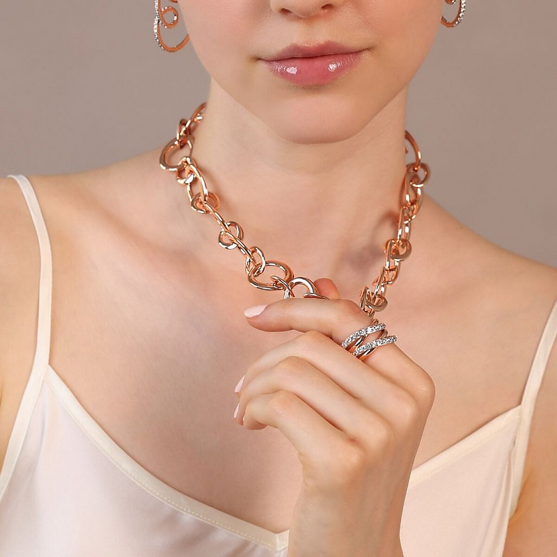 Necklace with Oval Links alternating with Rings