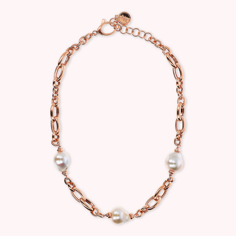 Choker Necklace with Intertwined Oval Links and White Baroque Freshwater Pearls Ø 13/14 mm